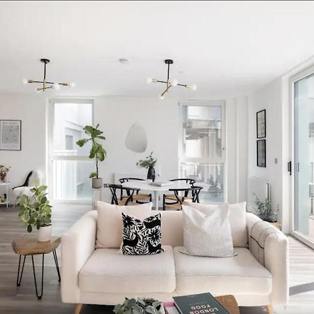 Scandi Style Flat In London With Private Terrace ภายนอก รูปภาพ